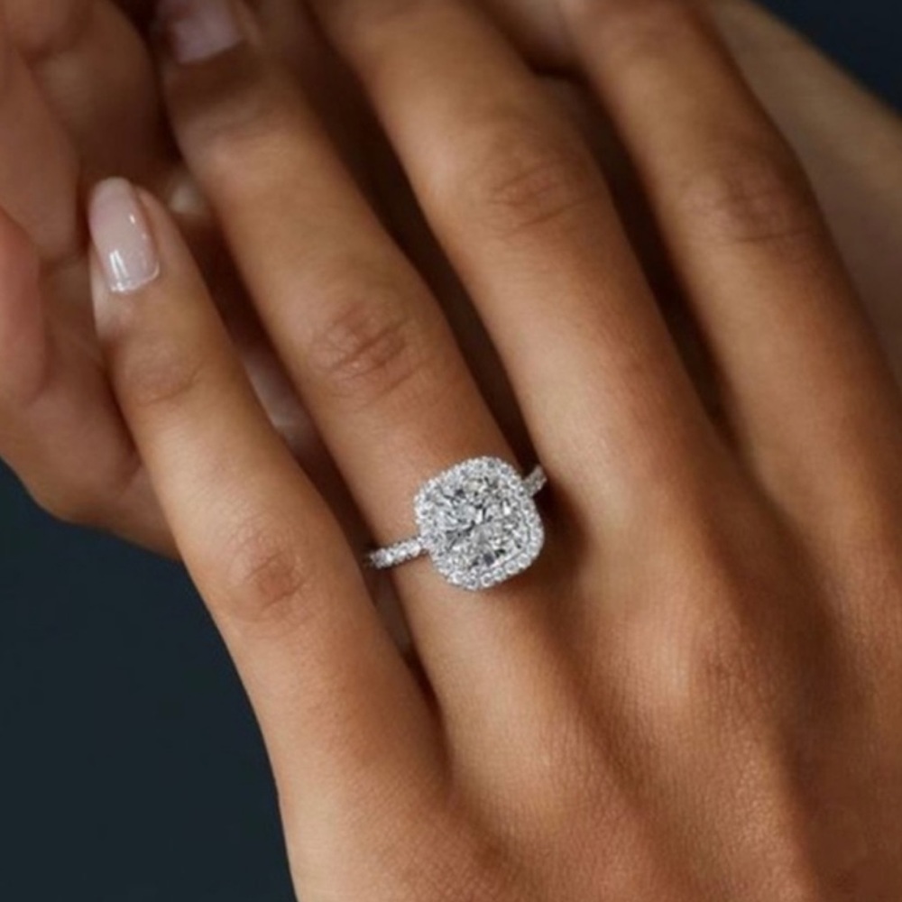 New Mojssanite Diamond 14k White Gold 1 CT Round Cut Ring - Picture 11 of 16